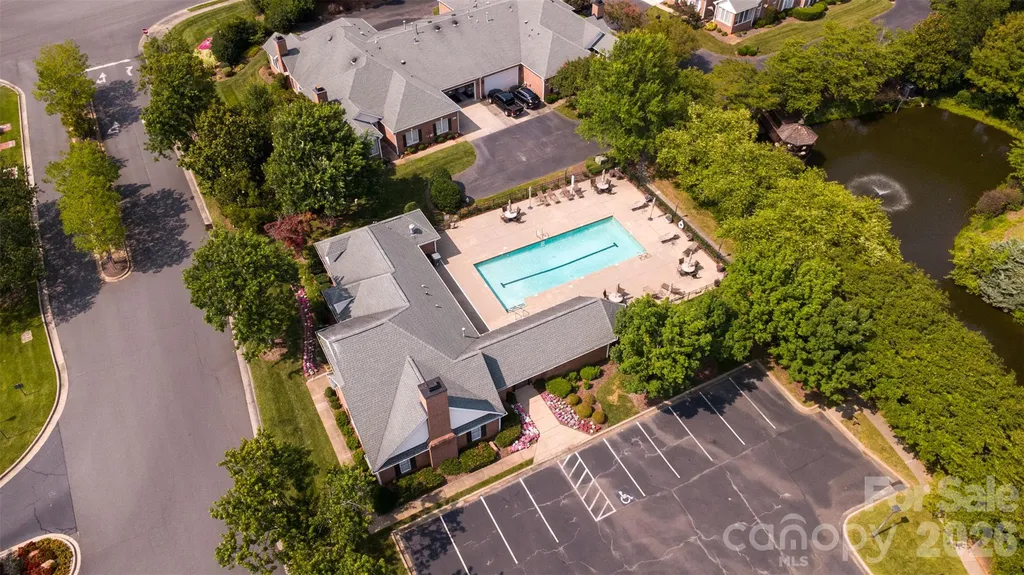8302 Olde Troon Drive Charlotte NC 28277