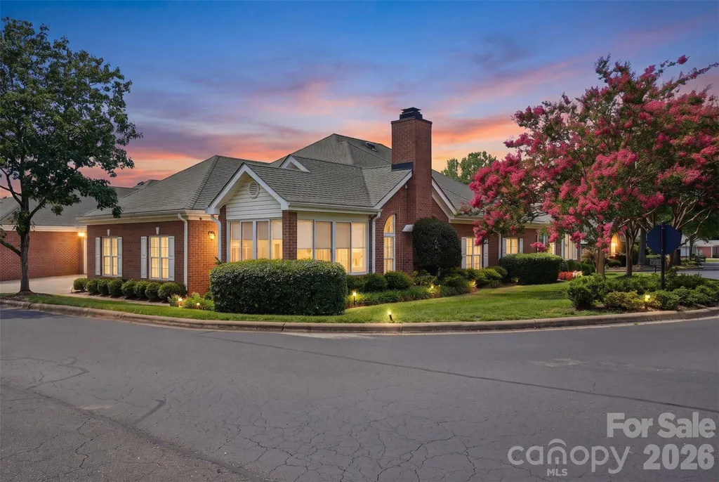 8302 Olde Troon Drive Charlotte NC 28277