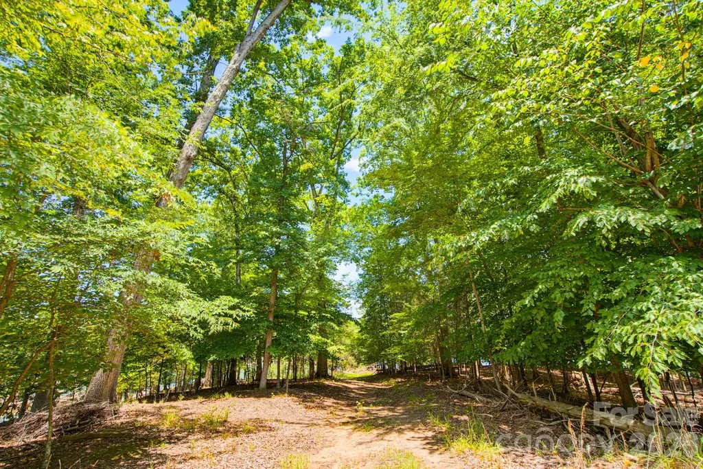 629 Waterton Trail Belmont NC 28012