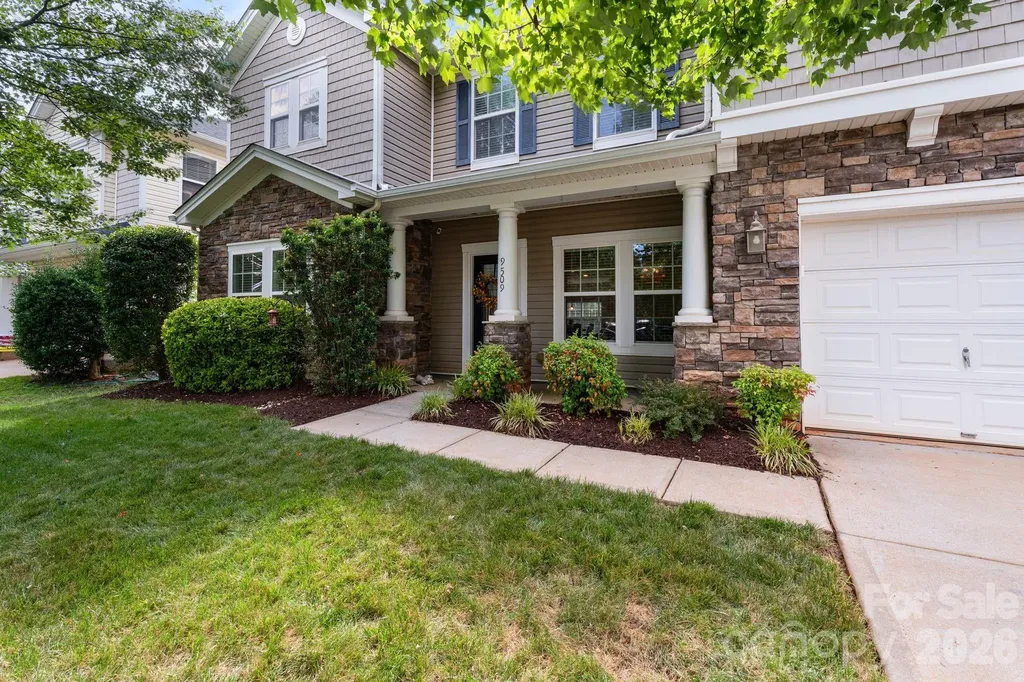 9509 Seamill Road Charlotte NC 28278