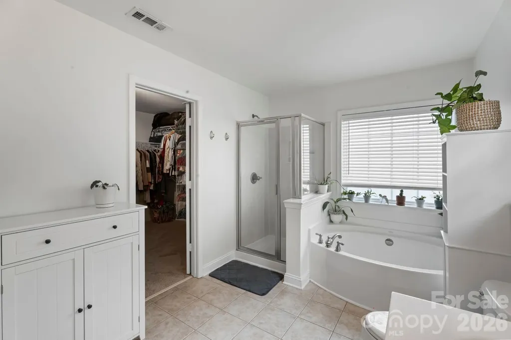 9509 Seamill Road Charlotte NC 28278