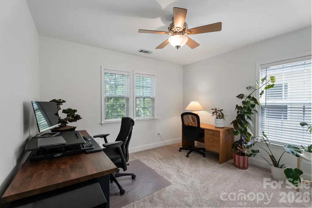 9509 Seamill Road Charlotte NC 28278