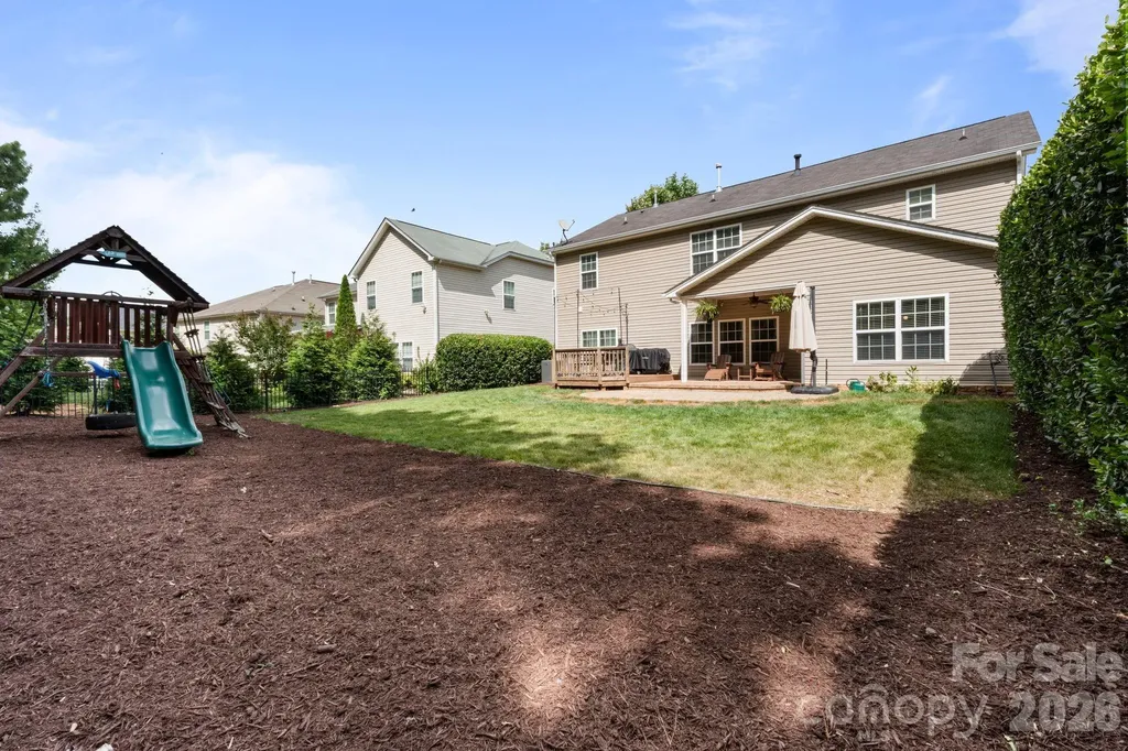 9509 Seamill Road Charlotte NC 28278