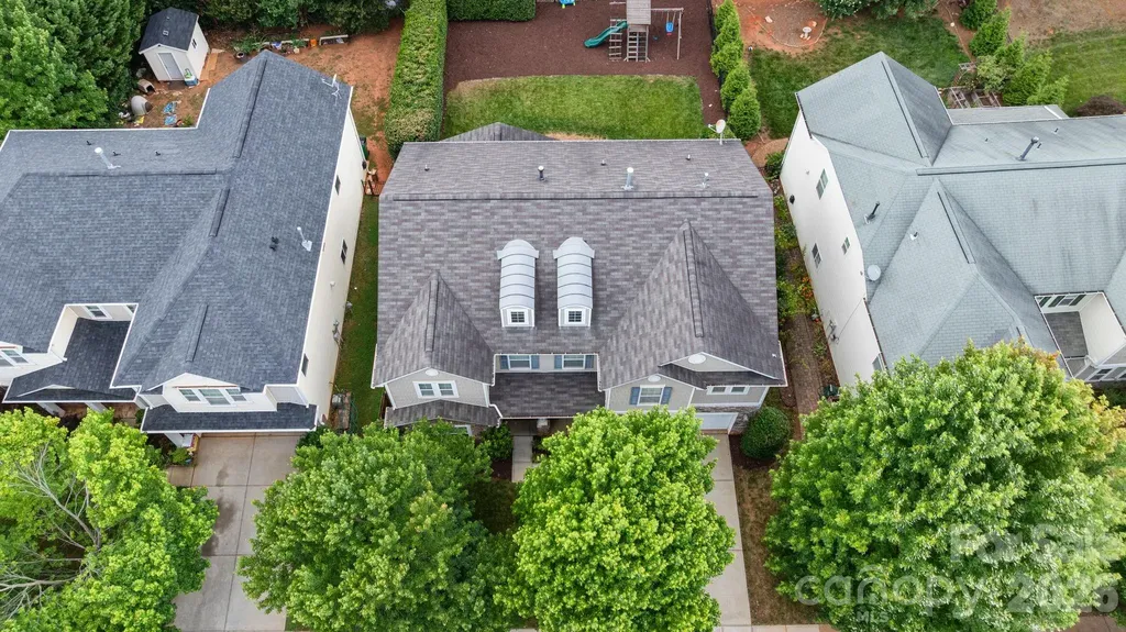 9509 Seamill Road Charlotte NC 28278