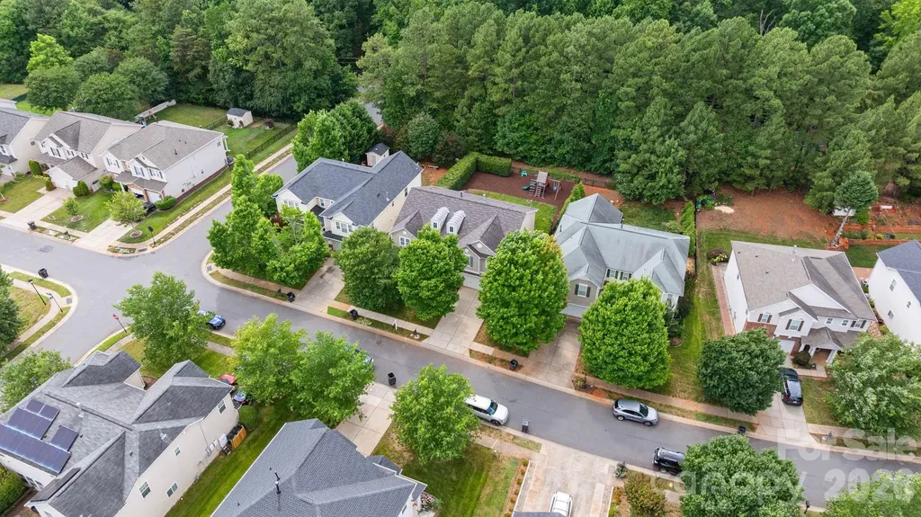 9509 Seamill Road Charlotte NC 28278