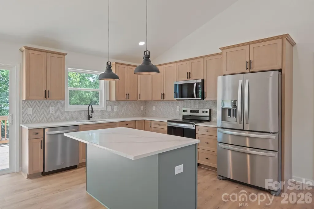 1649 Bentbrook Drive Valdese NC 28690
