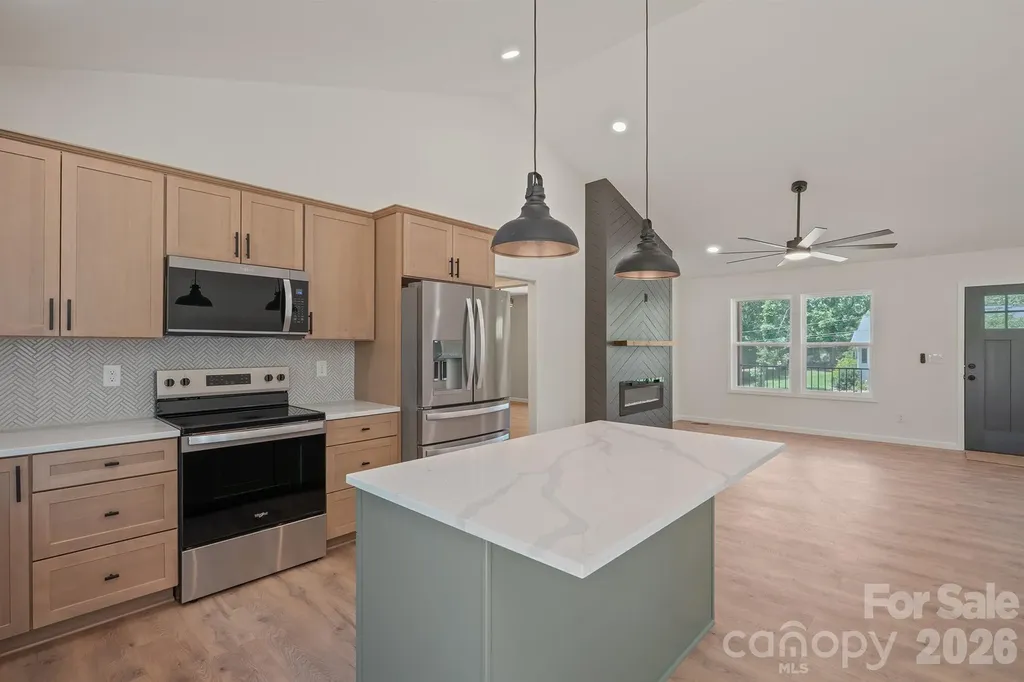 1649 Bentbrook Drive Valdese NC 28690