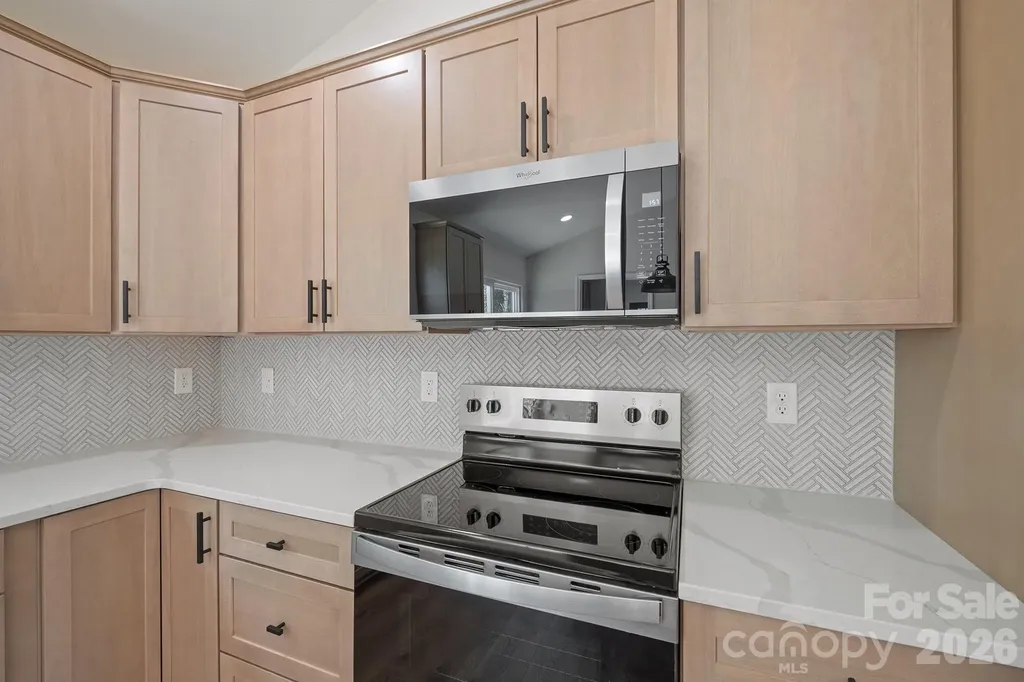 1649 Bentbrook Drive Valdese NC 28690
