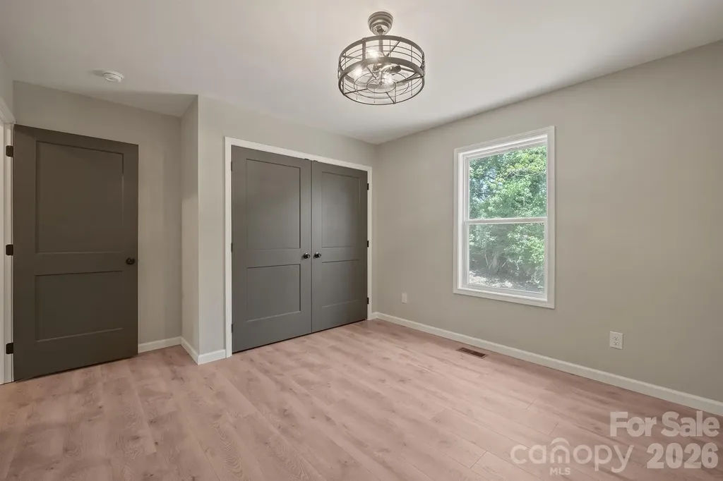 1649 Bentbrook Drive Valdese NC 28690