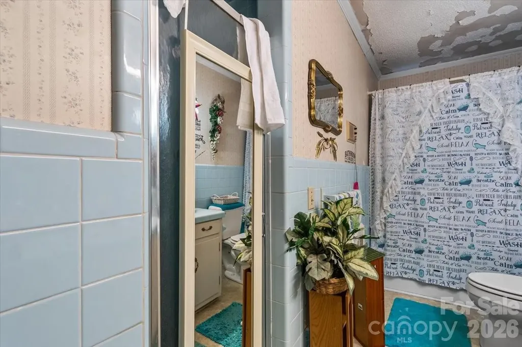 521 W Stokes Street China Grove NC 28023
