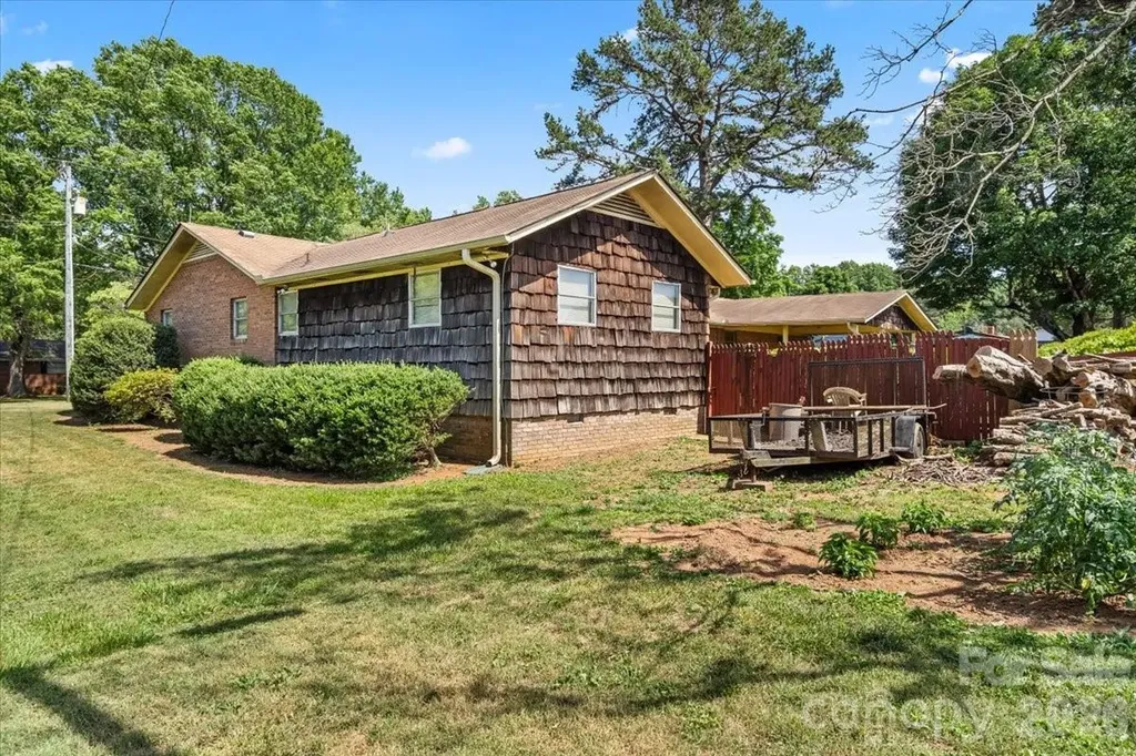 521 W Stokes Street China Grove NC 28023