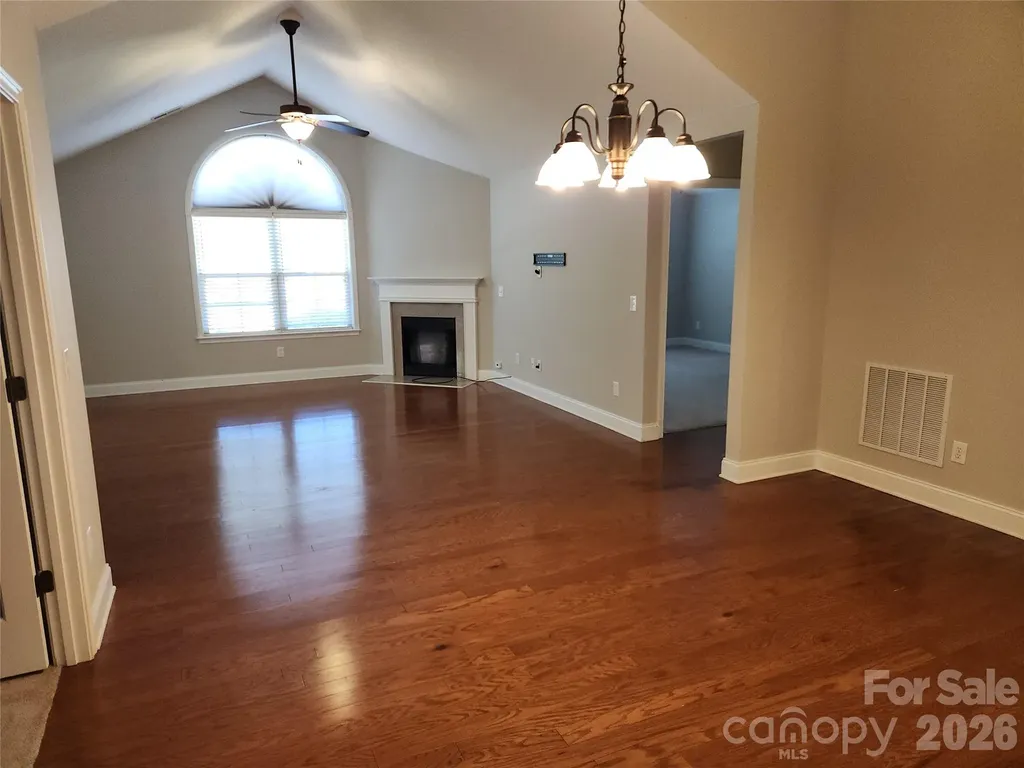 1 Mountain Meadow Circle Weaverville NC 28787