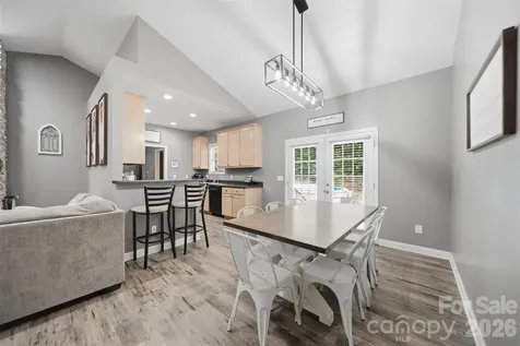 1395 Robinhood Drive Morganton NC 28655
