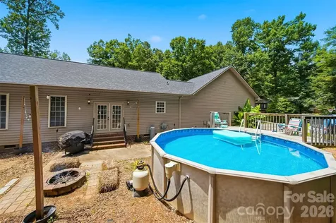 1395 Robinhood Drive Morganton NC 28655
