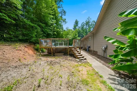 1395 Robinhood Drive Morganton NC 28655