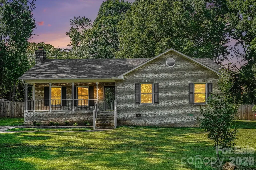 2716 Starnes Road Charlotte NC 28214