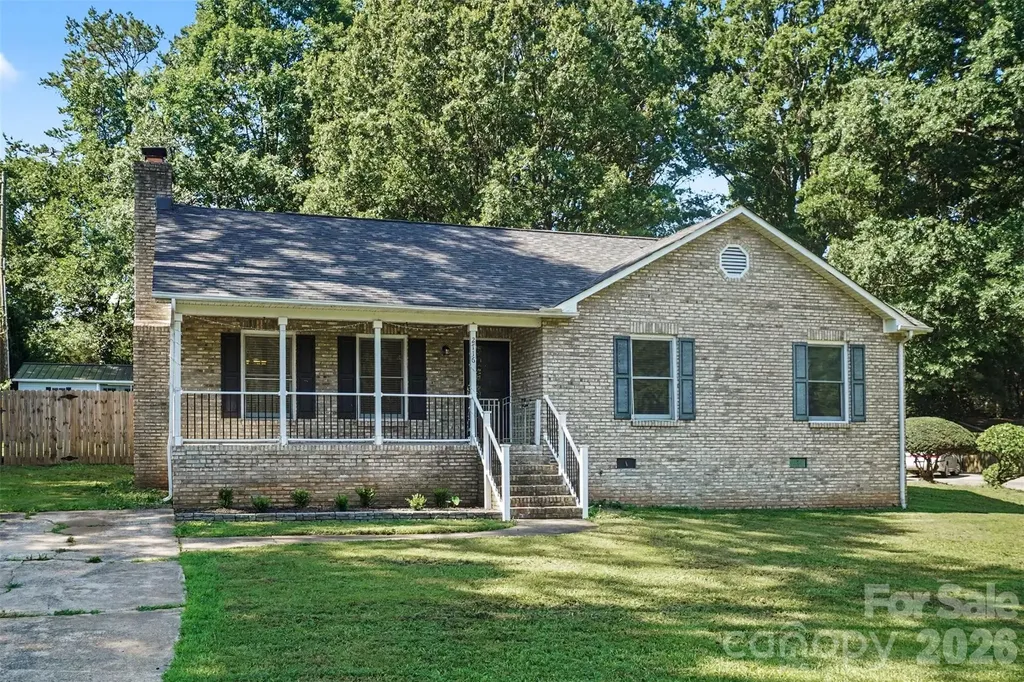 2716 Starnes Road Charlotte NC 28214