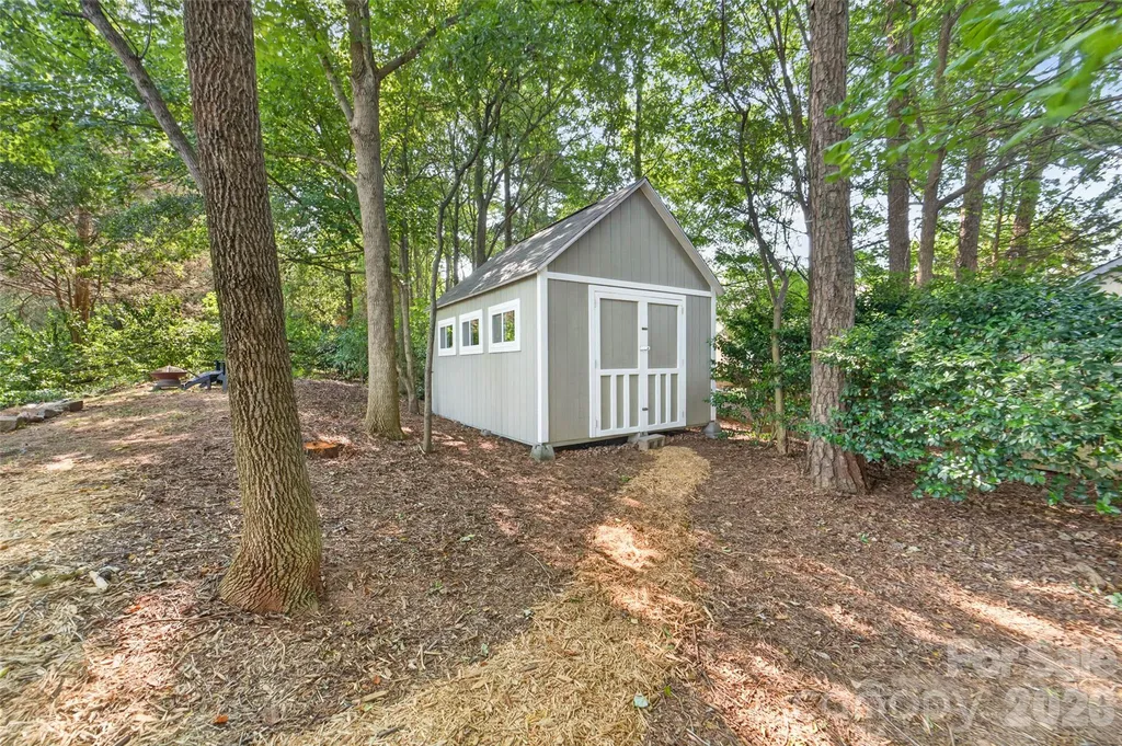 10316 Bon Meade Lane Cornelius NC 28031