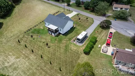 2026 Crestdale Lane Newton NC 28658