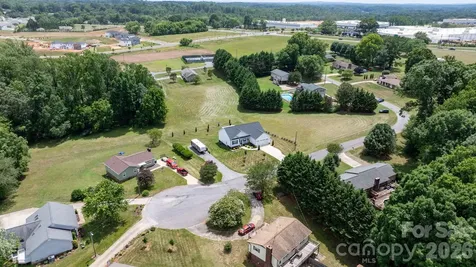 2026 Crestdale Lane Newton NC 28658