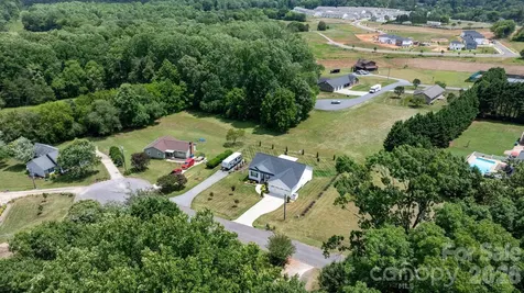 2026 Crestdale Lane Newton NC 28658