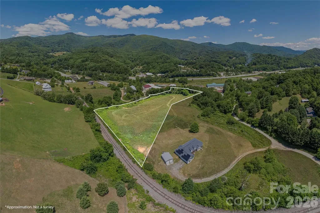 23 Providence Place Waynesville NC 28786
