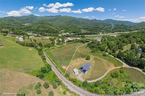 23 Providence Place Waynesville NC 28786