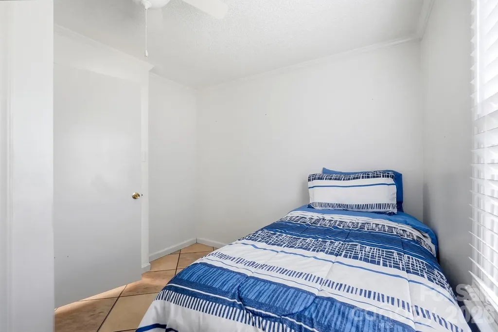 233 Scottie Place Charlotte NC 28217