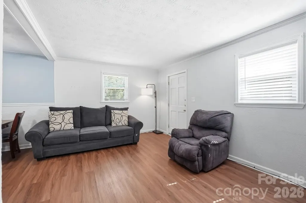 233 Scottie Place Charlotte NC 28217