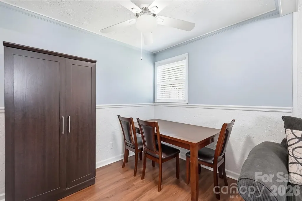 233 Scottie Place Charlotte NC 28217