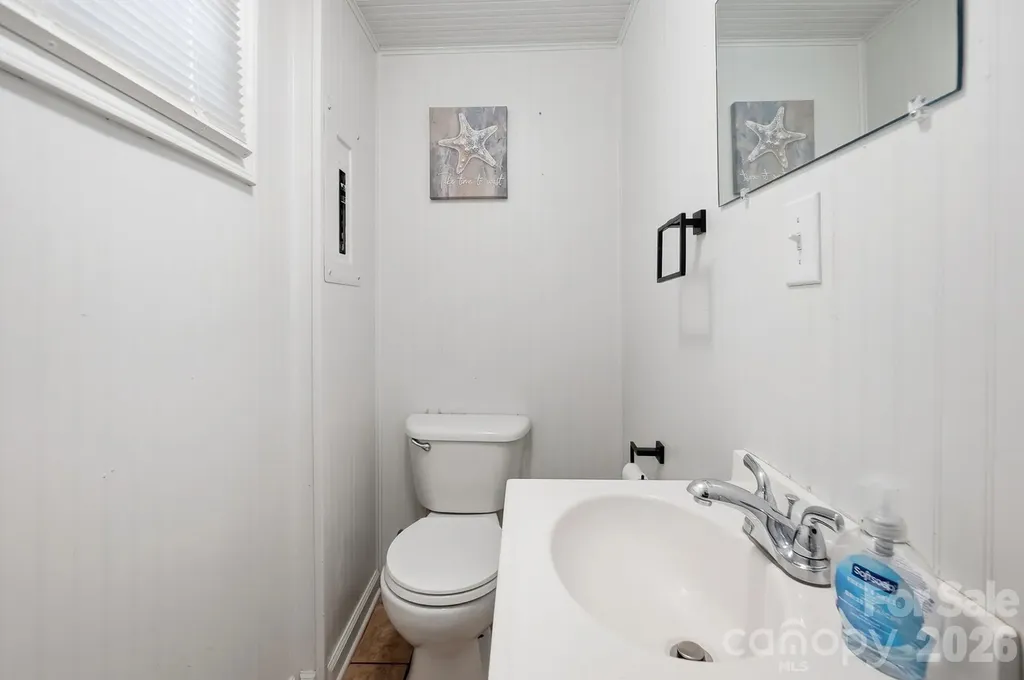 233 Scottie Place Charlotte NC 28217