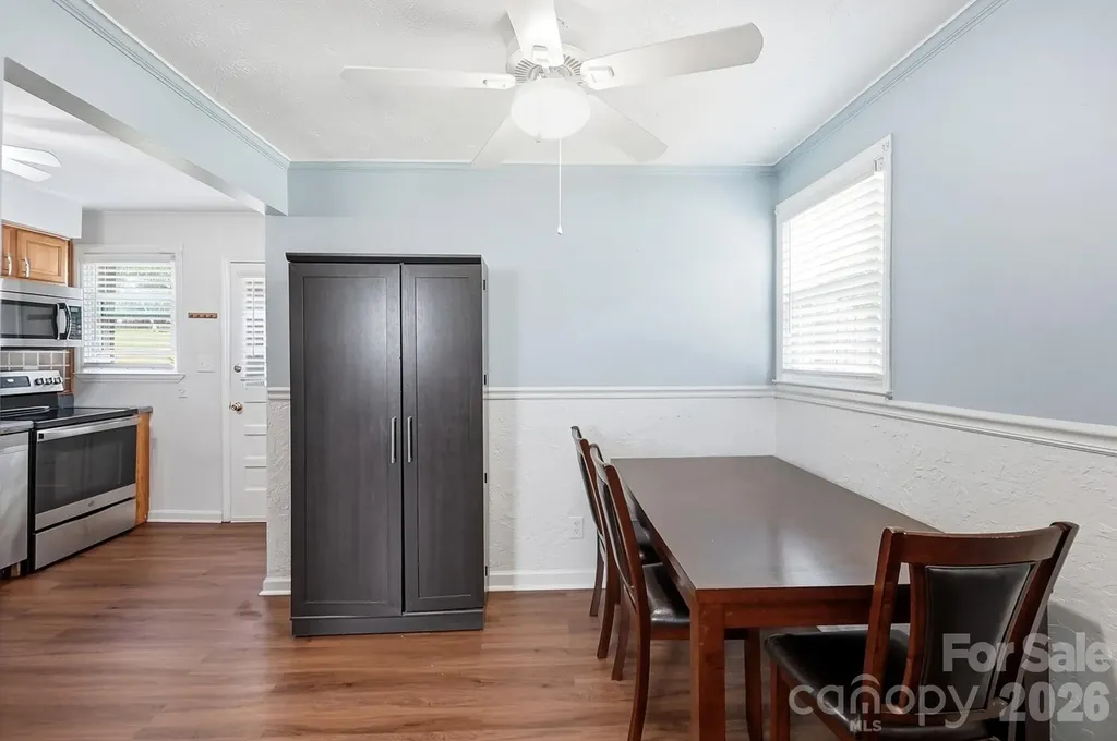 233 Scottie Place Charlotte NC 28217