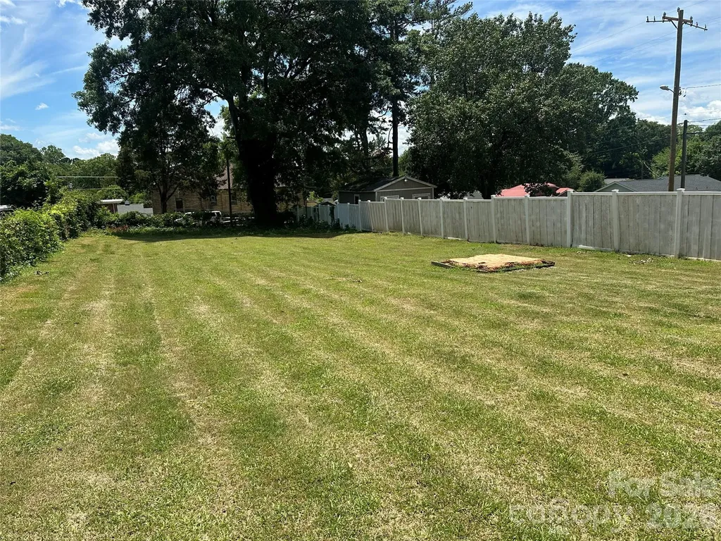 229 Cedar Street Belmont NC 28012