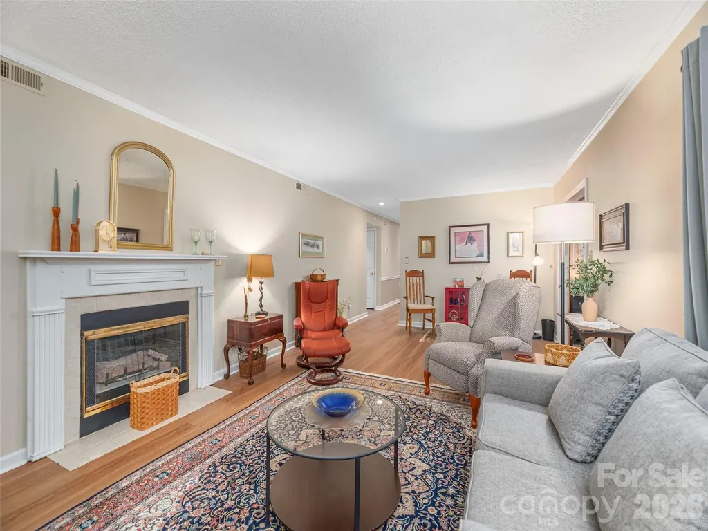 3201 Saint Augustine Place Asheville NC 28805