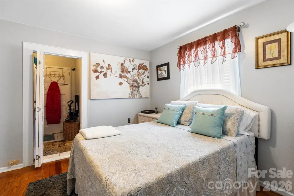 714 Pine Street Kannapolis NC 28081