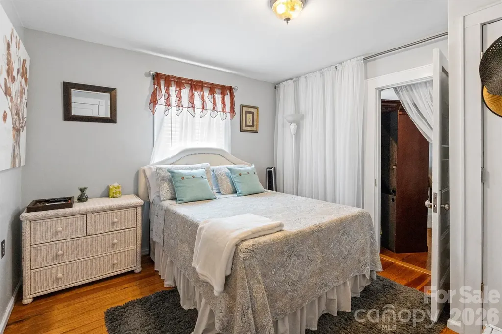 714 Pine Street Kannapolis NC 28081