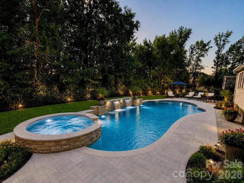 121 Enclave Boulevard Matthews NC 28104