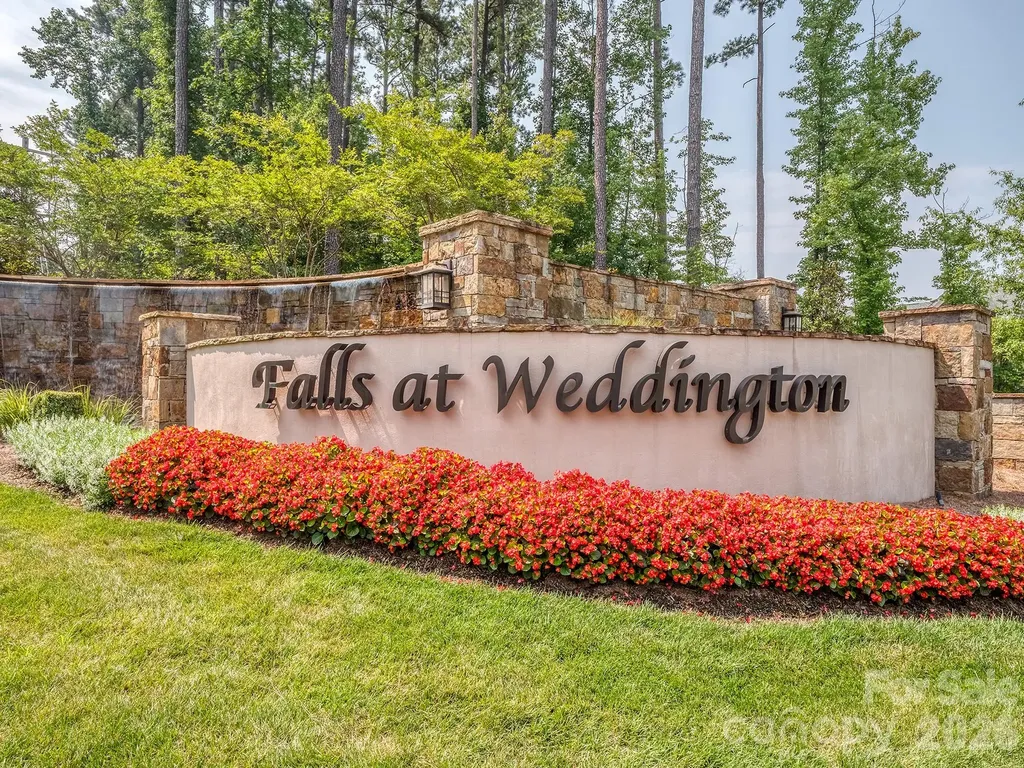 121 Enclave Boulevard Weddington NC 28104