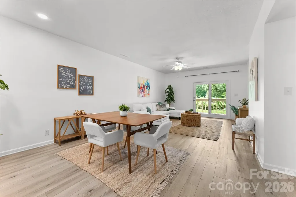 20 Timberlake Drive Asheville NC 28803
