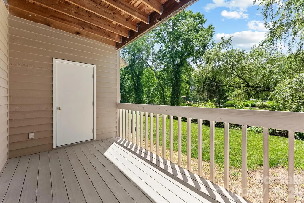 20 Timberlake Drive Asheville NC 28803