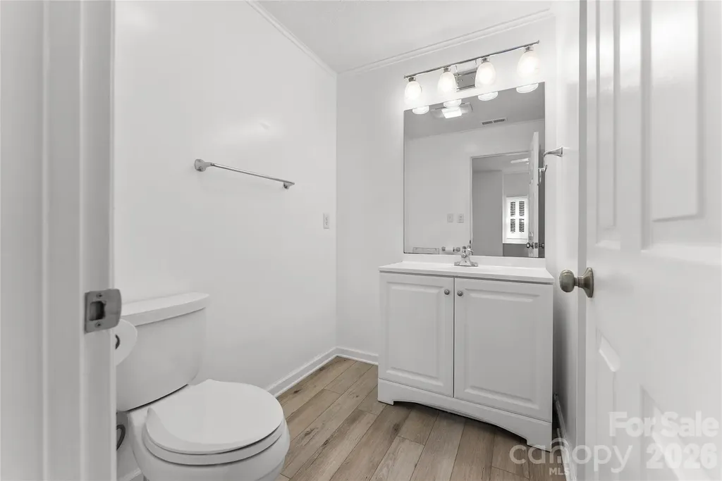 20 Timberlake Drive Asheville NC 28803