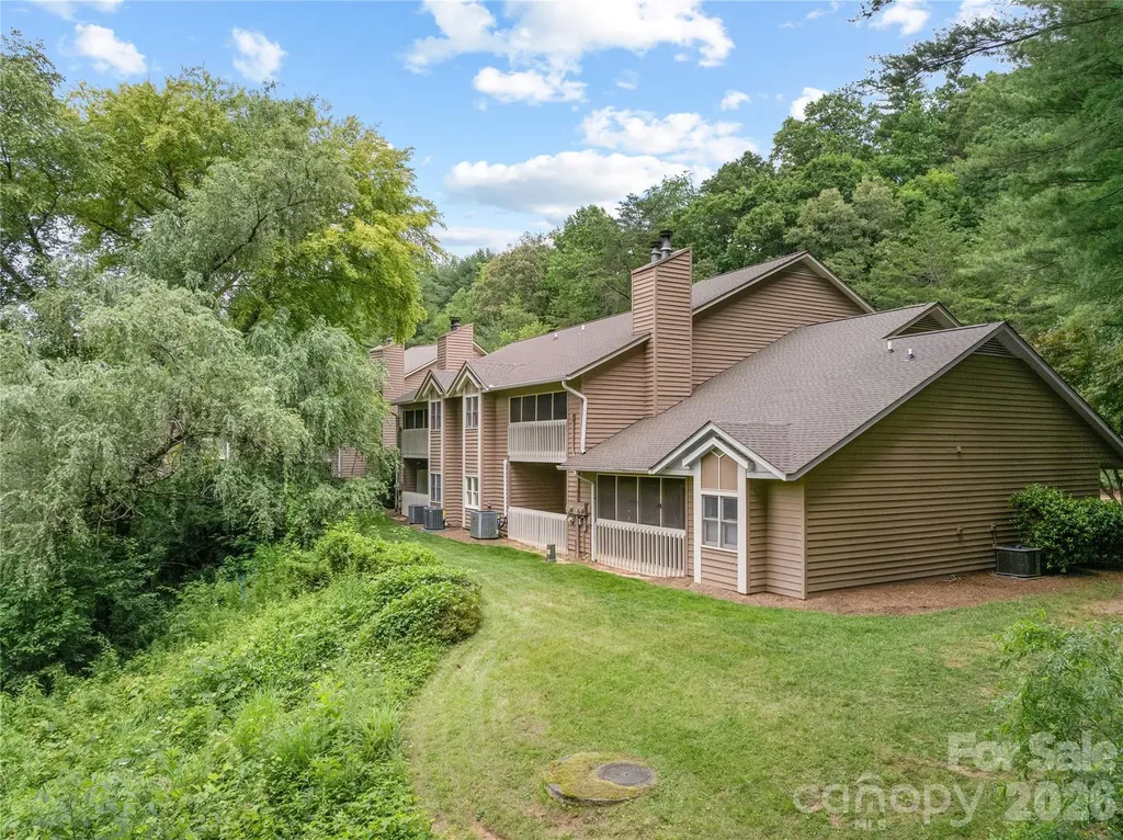 20 Timberlake Drive Asheville NC 28803