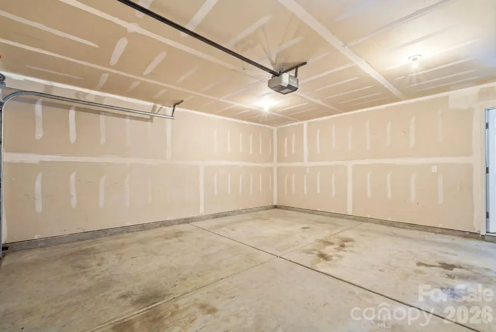 8502 Mansell Court Charlotte NC 28215