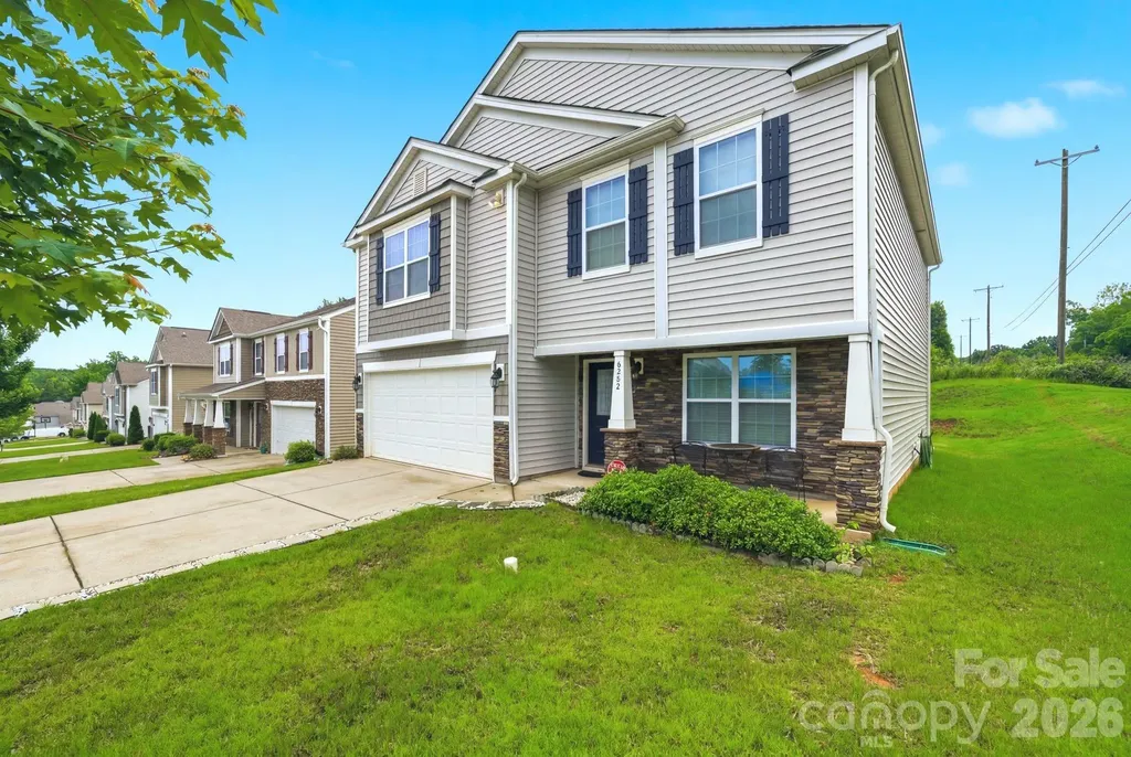 8502 Mansell Court Charlotte NC 28215
