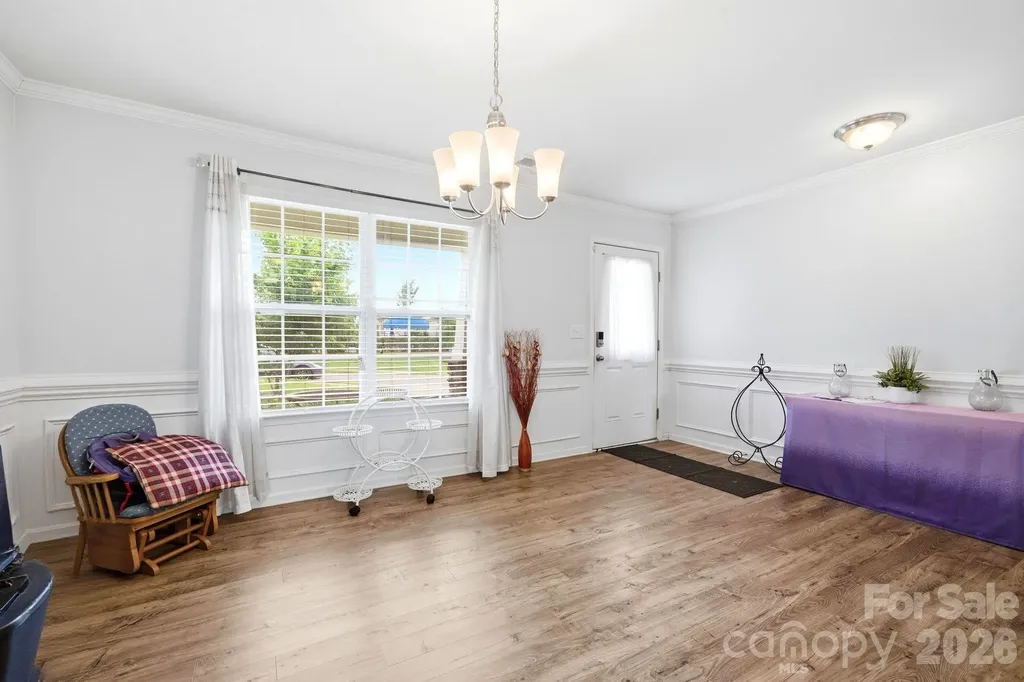 8502 Mansell Court Charlotte NC 28215