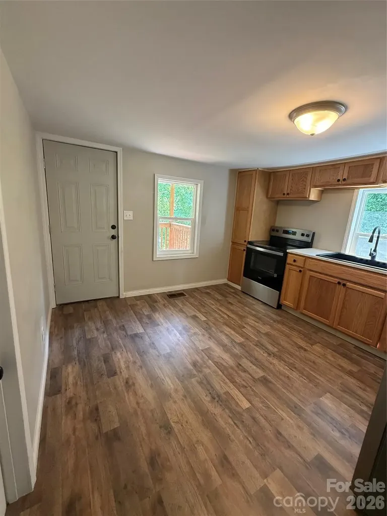 1312 Meadowlane Drive NW Lenoir NC 28645