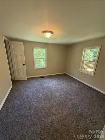 1312 Meadowlane Drive NW Lenoir NC 28645