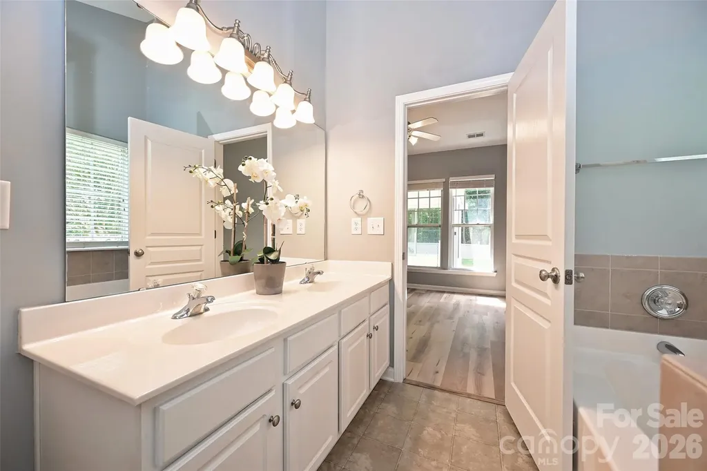 1549 Hammond Drive Matthews NC 28104