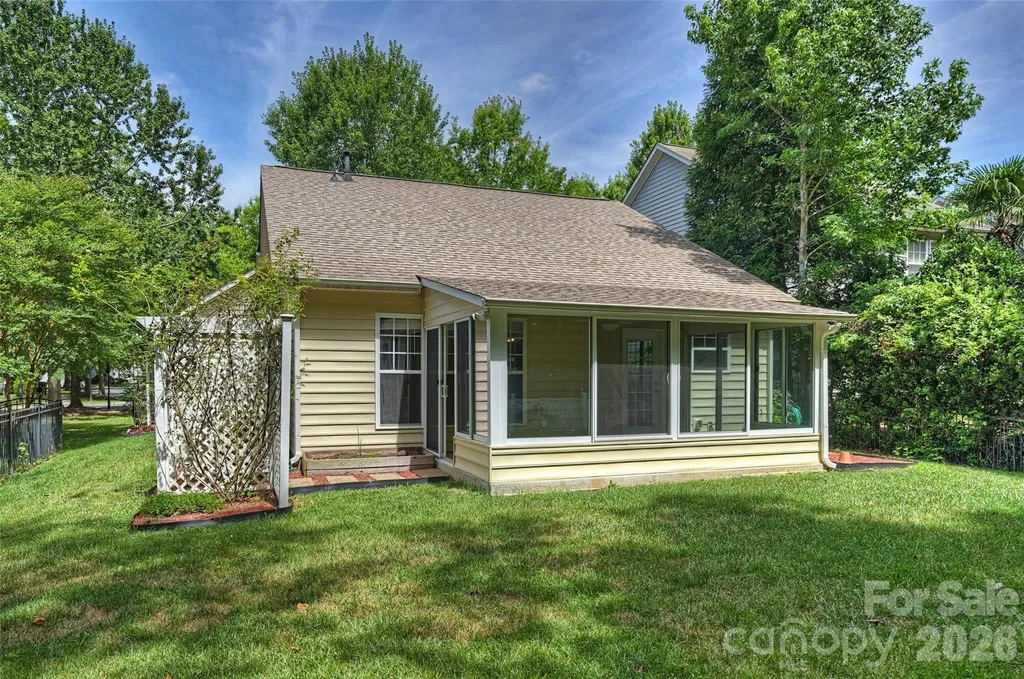 1549 Hammond Drive Matthews NC 28104