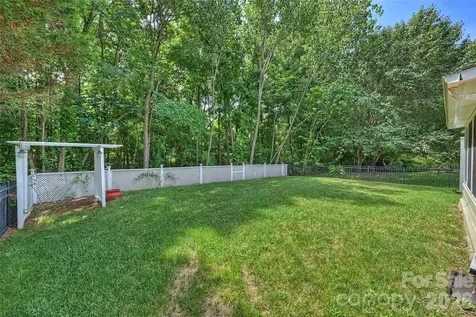 1549 Hammond Drive Matthews NC 28104